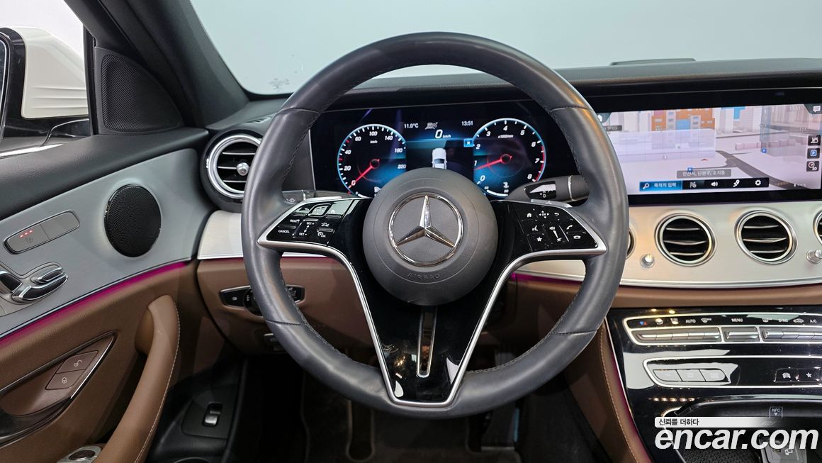 Mercedes-Benz E-Class 2021