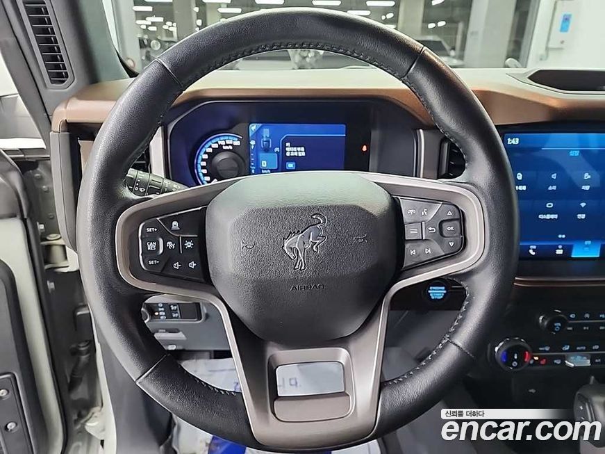 Ford Bronco 2022