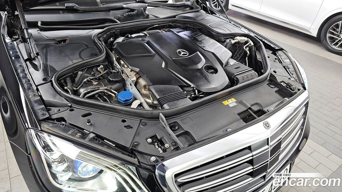 Mercedes-Benz S-Class 2019