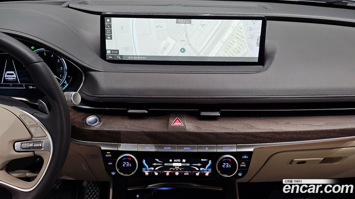 Genesis G80 2023