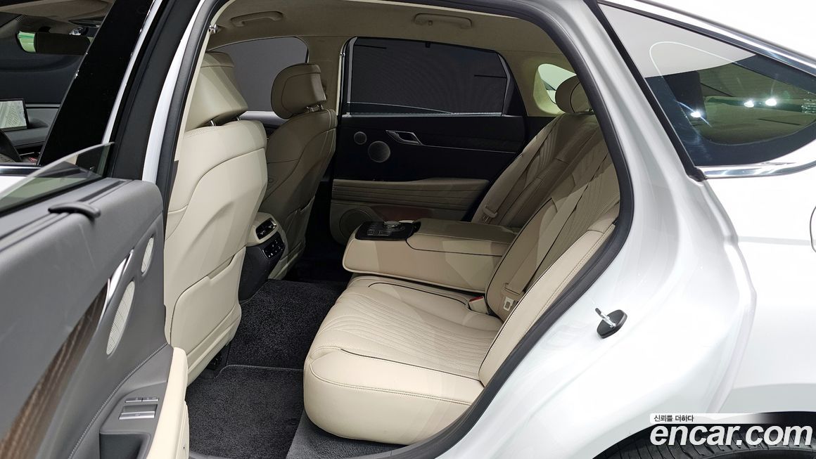 Genesis G80 2023