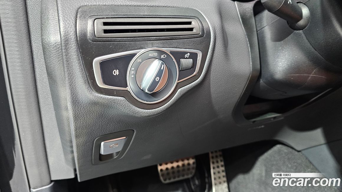 Mercedes-Benz GLC-Class 2022