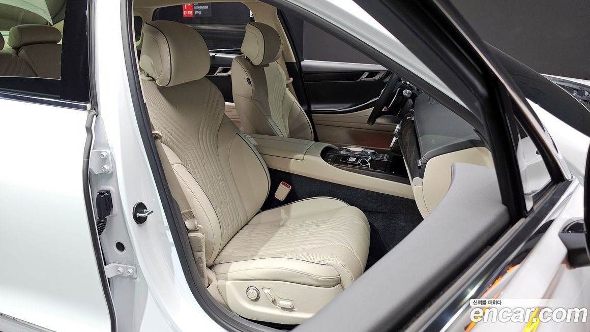 Genesis G80 2023