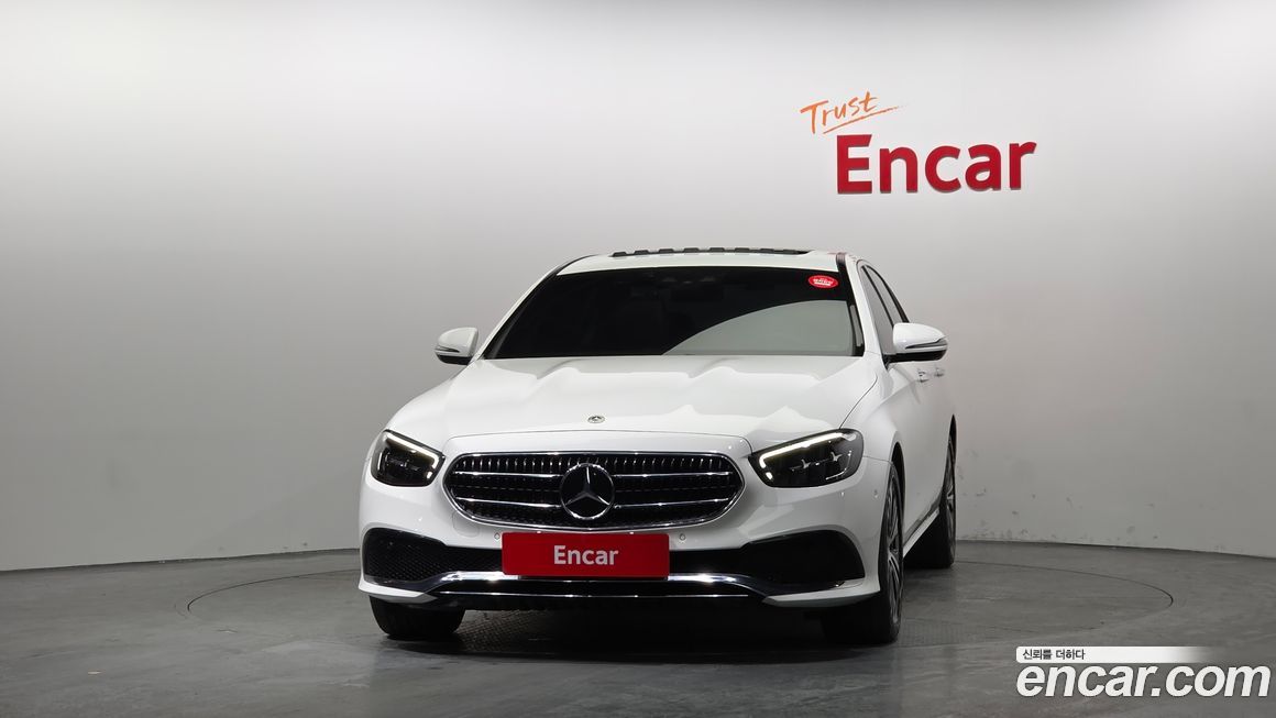 Mercedes-Benz E-Class 2021