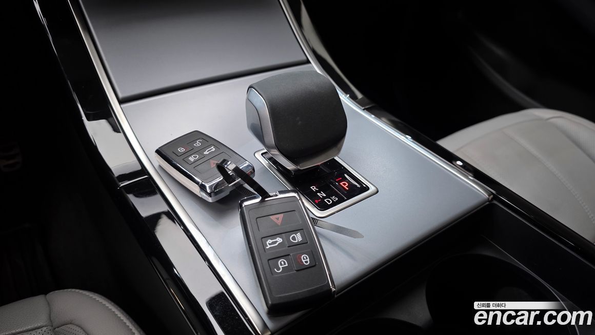 Land Rover Range Rover Evoque 2025