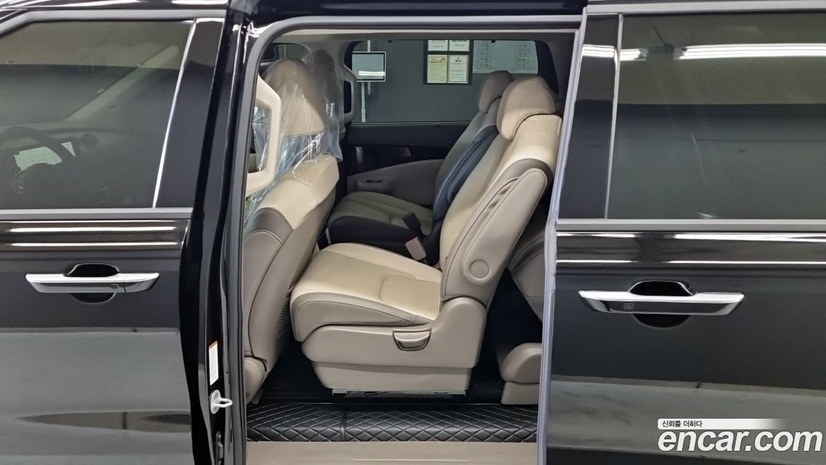 Kia Canival 2024