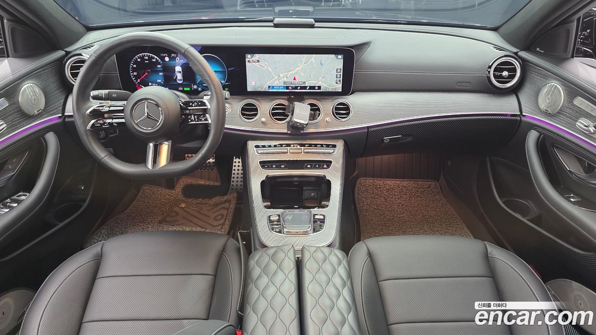 Mercedes-Benz E-Class 2023