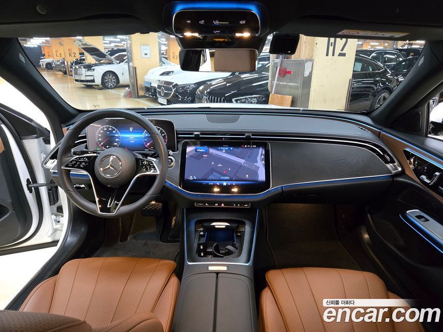 Mercedes-Benz E-Class 2025