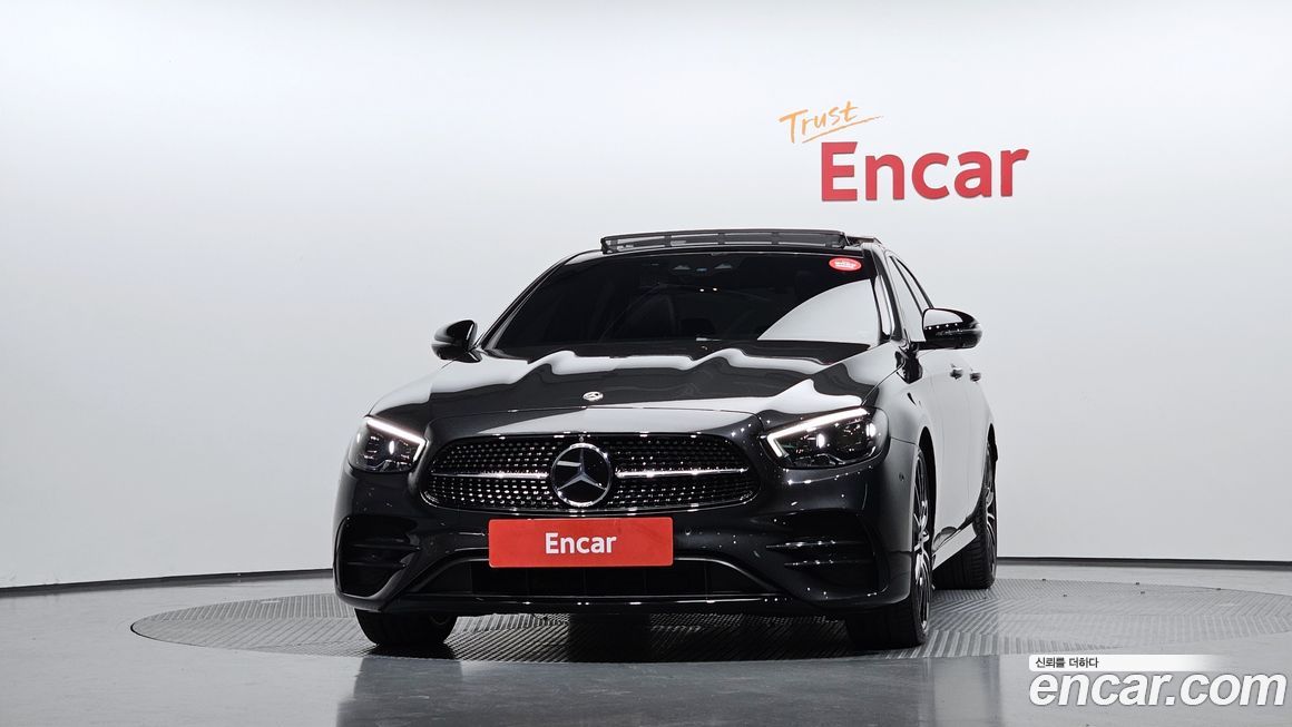 Mercedes-Benz E-Class 2023