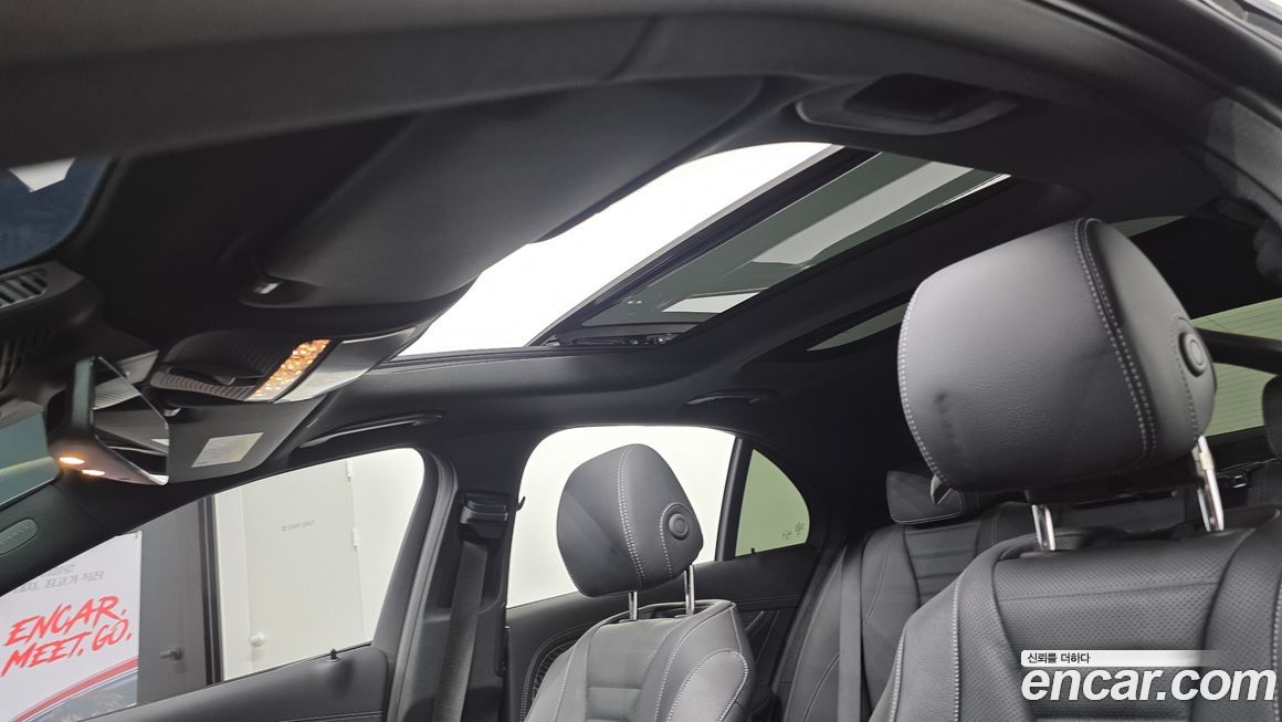 Mercedes-Benz E-Class 2023