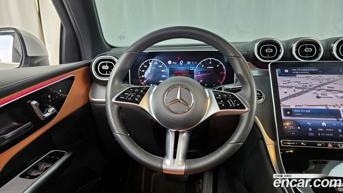 Mercedes-Benz GLC-Class 2024