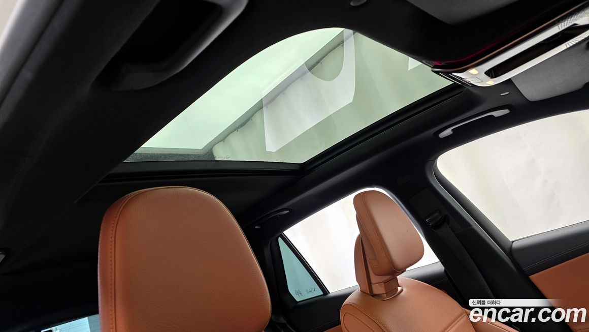 Mercedes-Benz GLC-Class 2024