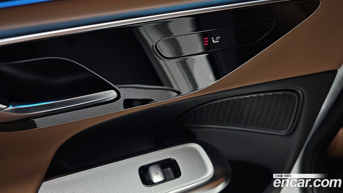 Mercedes-Benz E-Class 2025