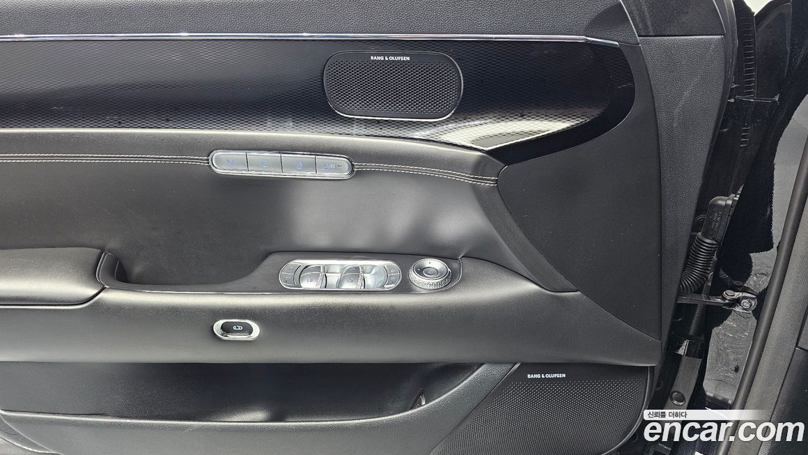 Genesis G90 2022