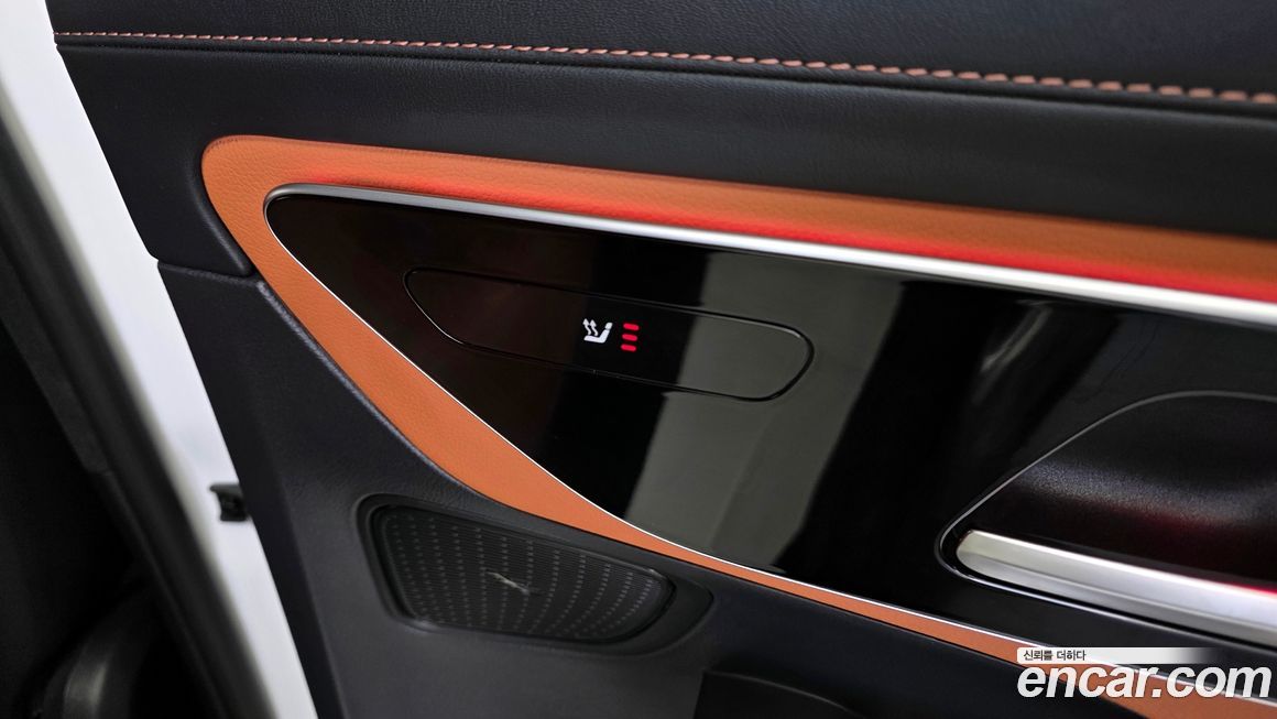 Mercedes-Benz GLC-Class 2024