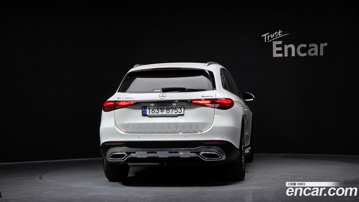Mercedes-Benz GLC-Class 2024