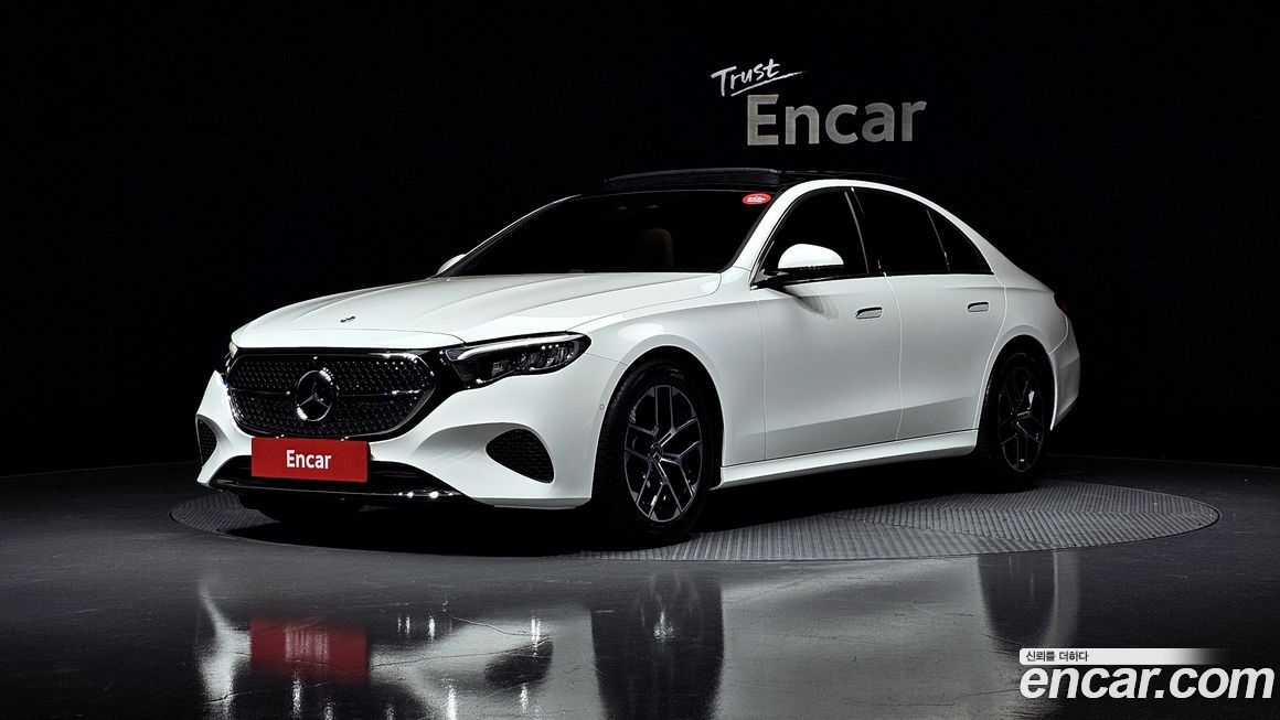 Mercedes-Benz E-Class 2025
