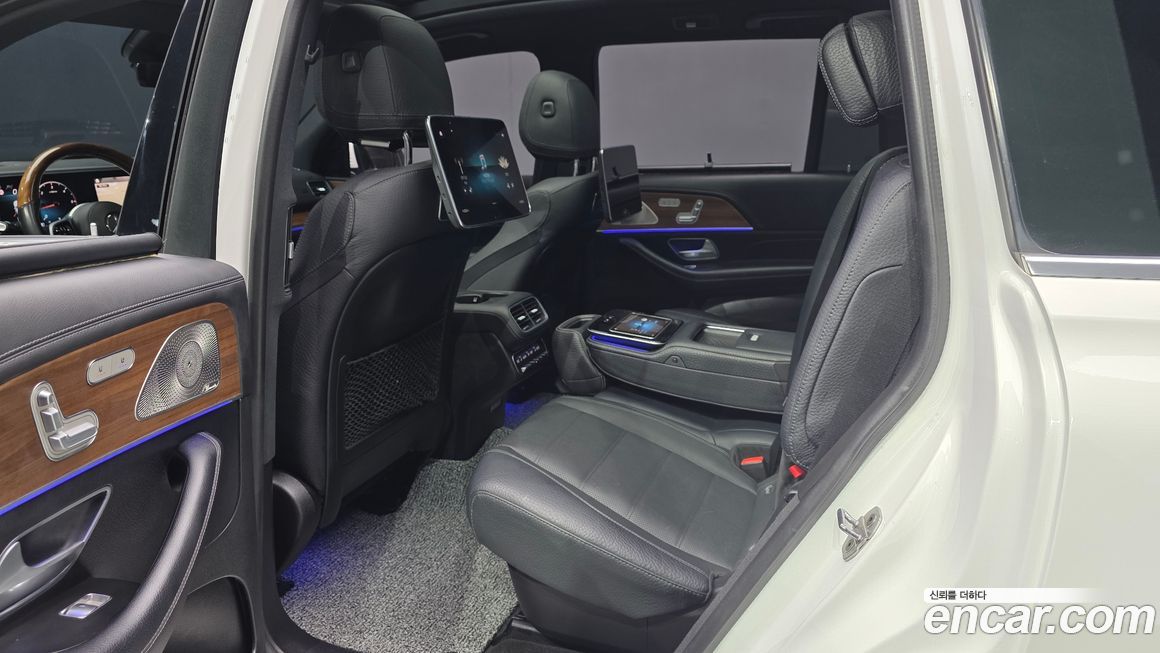 Mercedes-Benz GLS-Class 2021