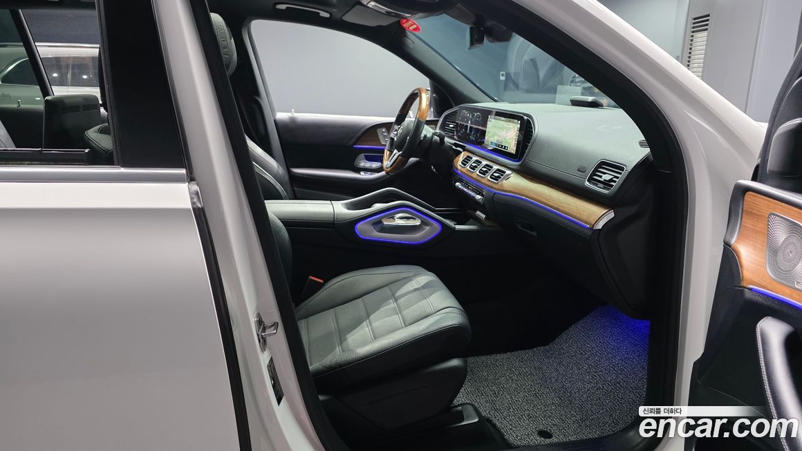 Mercedes-Benz GLS-Class 2021