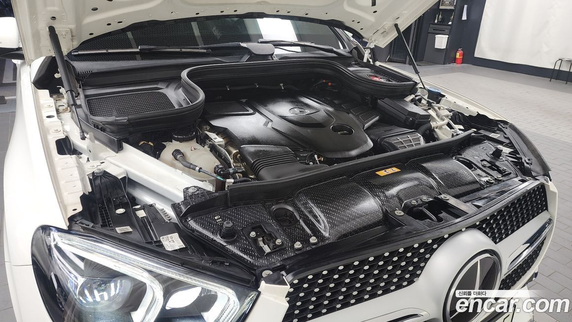 Mercedes-Benz GLE-Class 2021