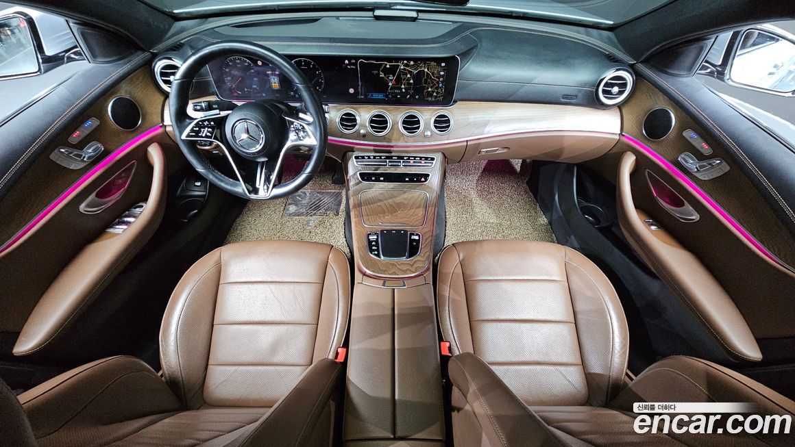 Mercedes-Benz E-Class 2022
