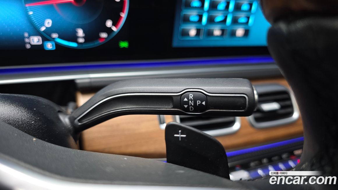 Mercedes-Benz GLS-Class 2021