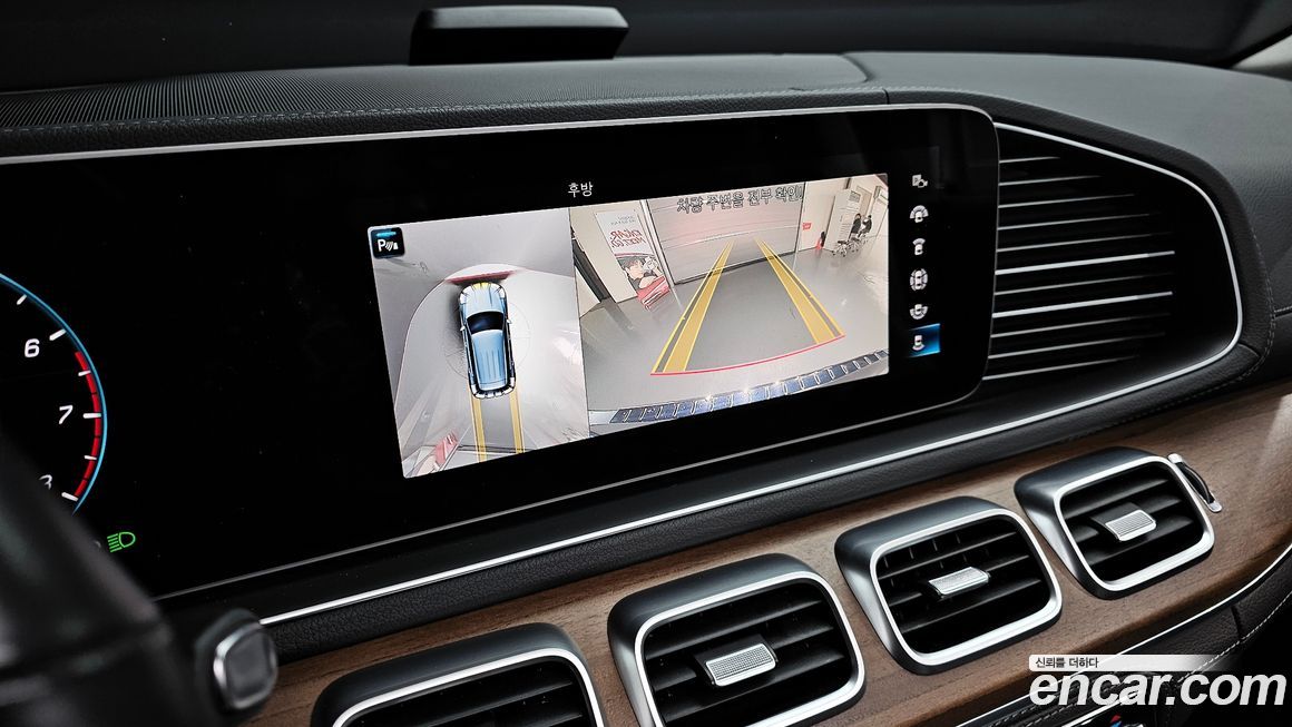 Mercedes-Benz GLE-Class 2021