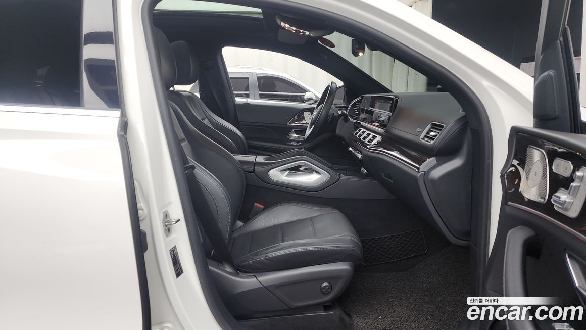 Mercedes-Benz GLE-Class 2021