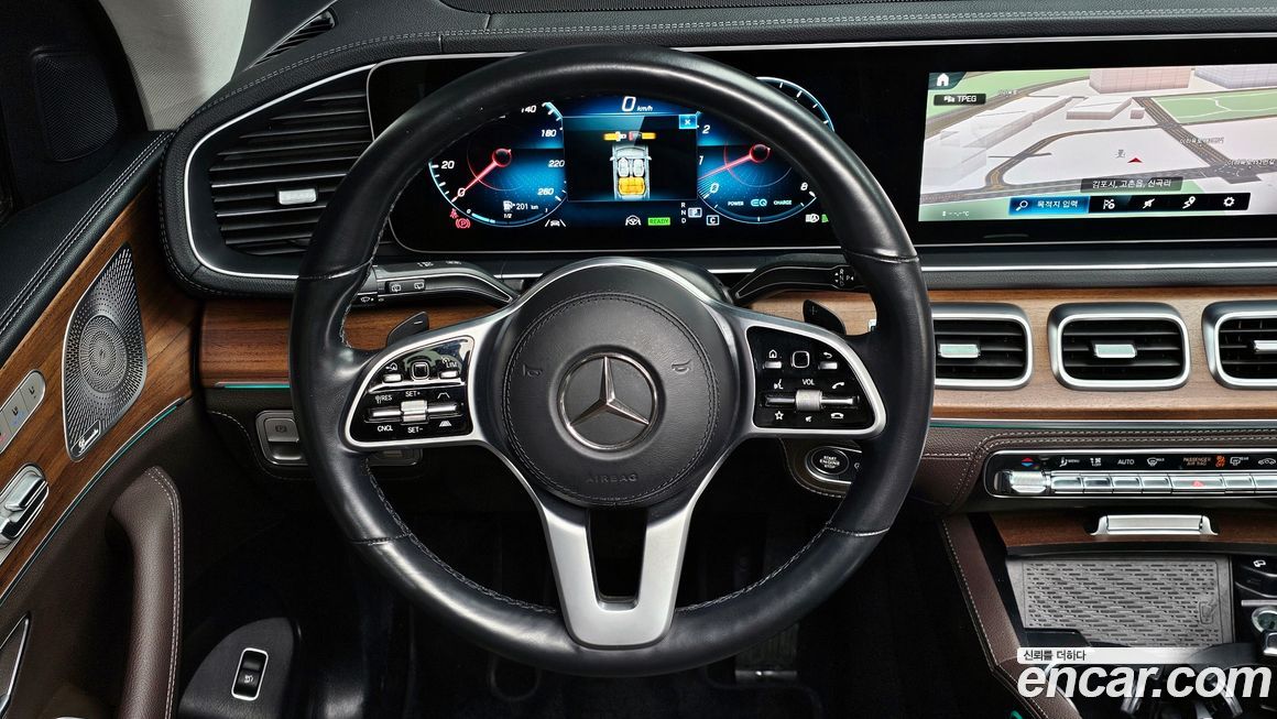 Mercedes-Benz GLE-Class 2021