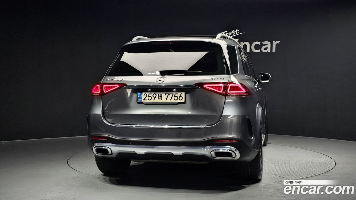 Mercedes-Benz GLE-Class 2021