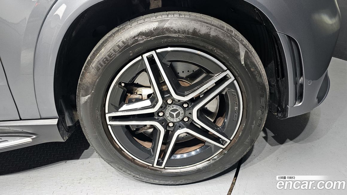 Mercedes-Benz GLE-Class 2021