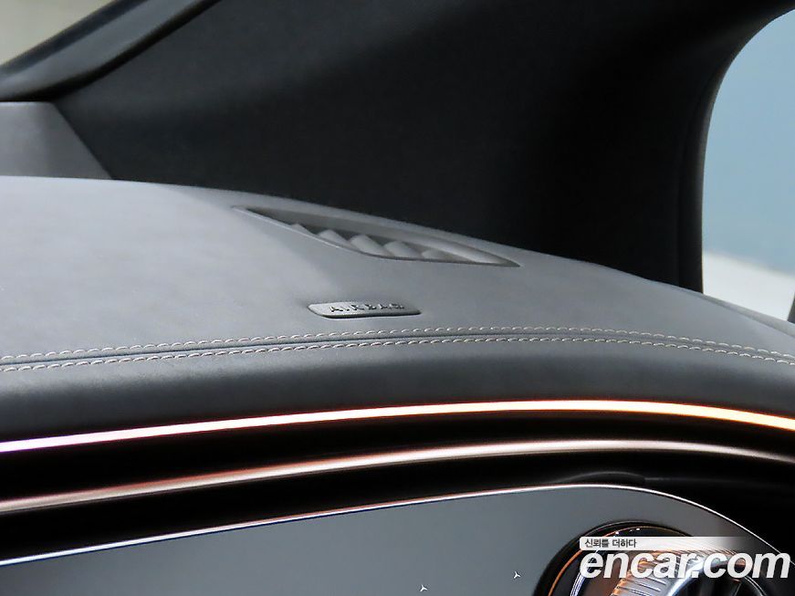 Mercedes-Benz EQE 2024