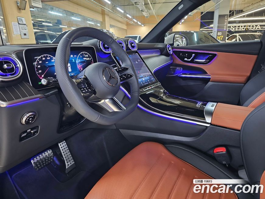 Mercedes-Benz GLC-Class 2025