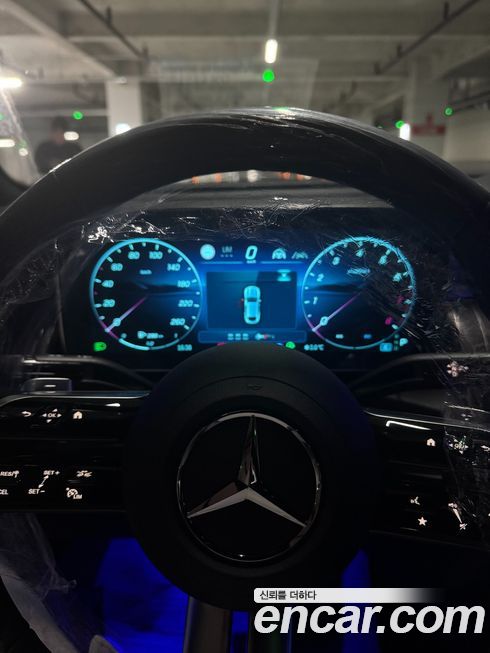 Mercedes-Benz GLC-Class 2026