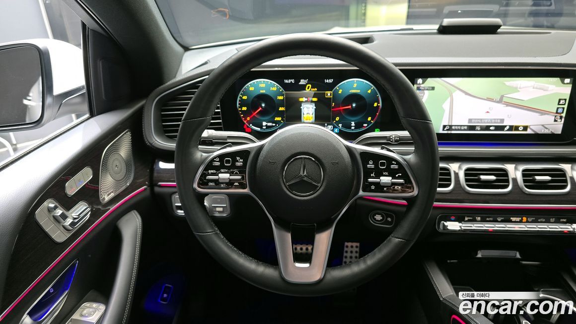 Mercedes-Benz GLE-Class 2023