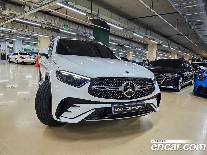Mercedes-Benz GLC-Class 2025