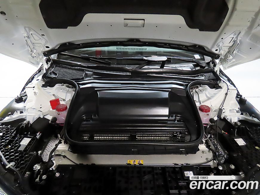 Mercedes-Benz EQE 2024