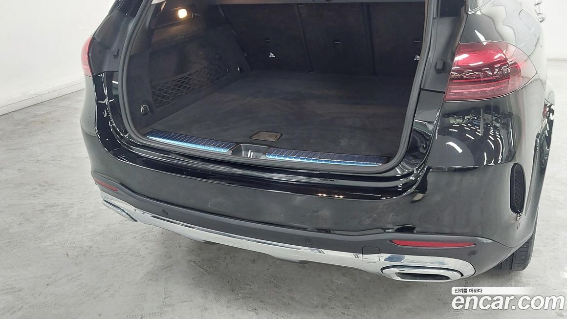 Mercedes-Benz GLE-Class 2024