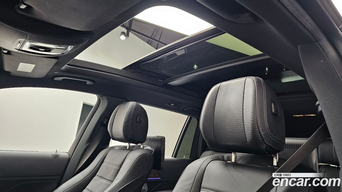 Mercedes-Benz GLS-Class 2021