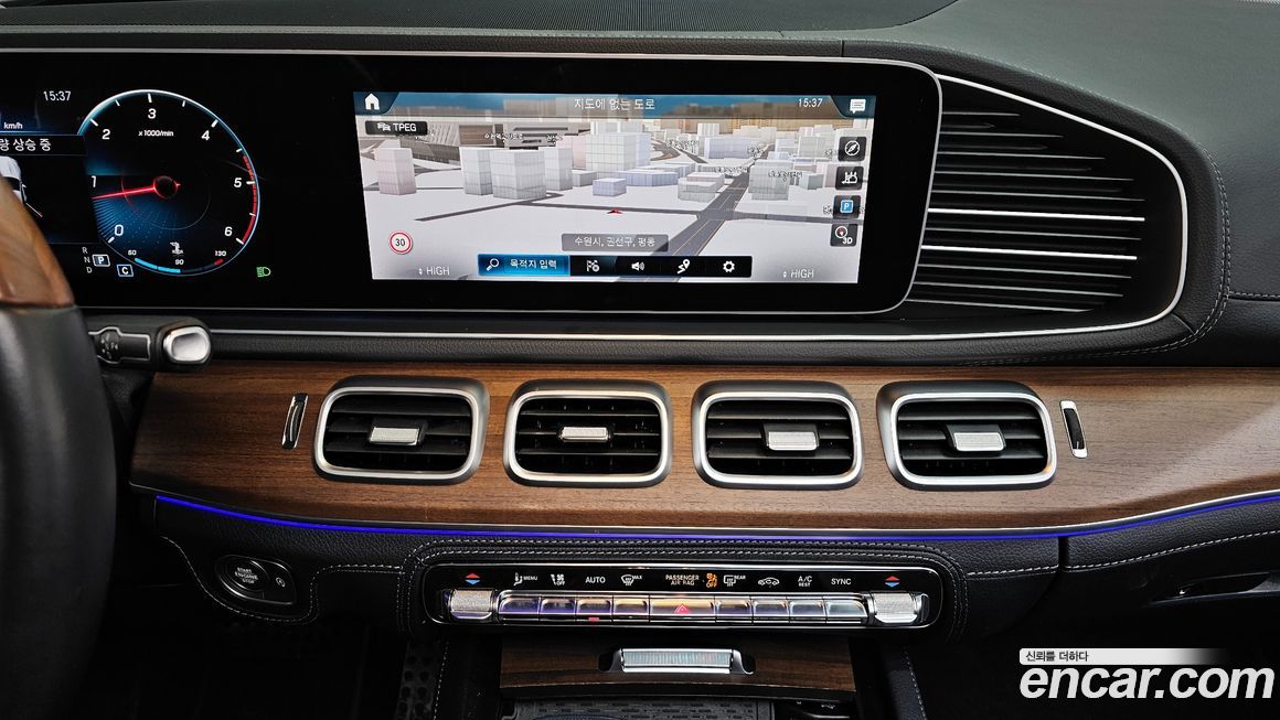 Mercedes-Benz GLS-Class 2021