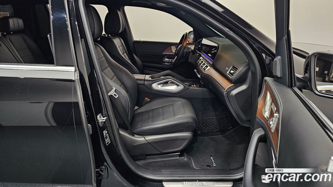 Mercedes-Benz GLS-Class 2021