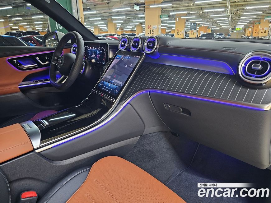 Mercedes-Benz GLC-Class 2025