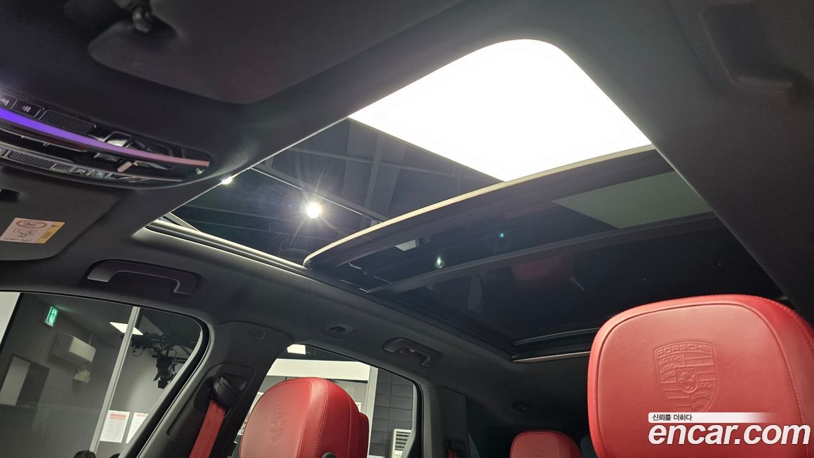 Porsche Cayenne 2021