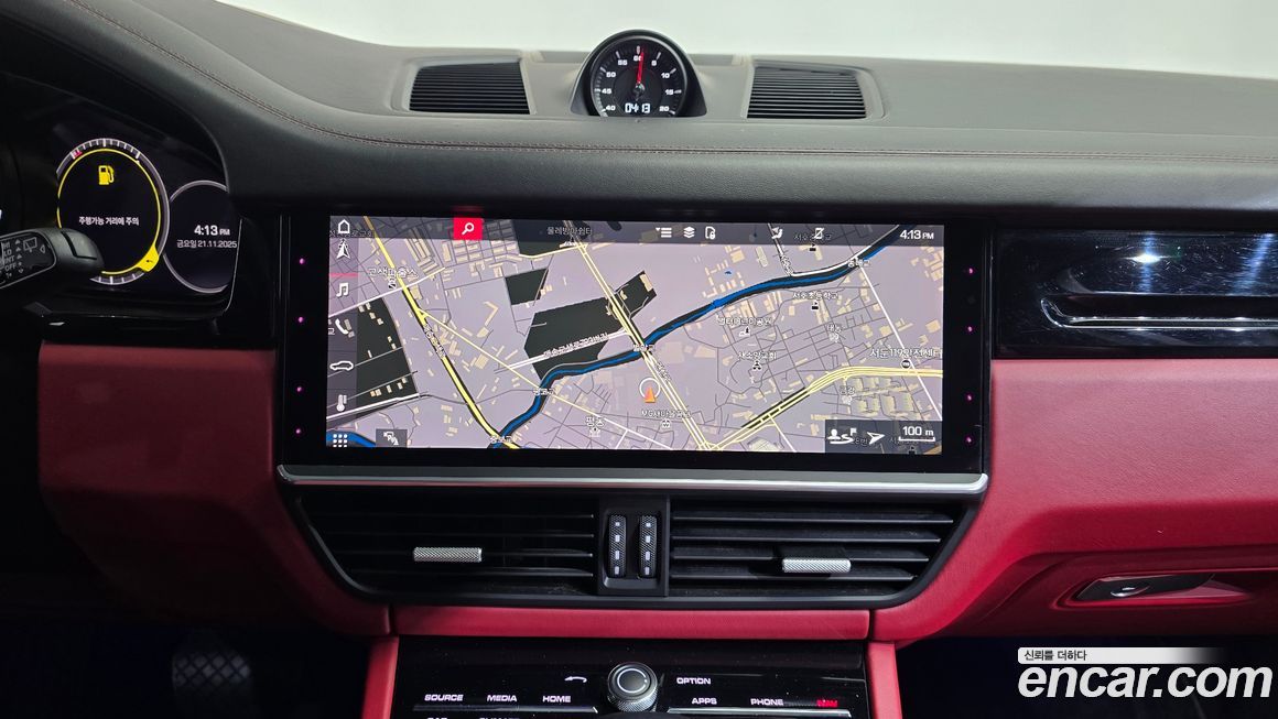 Porsche Cayenne 2021