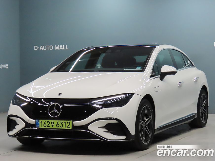 Mercedes-Benz EQE 2024