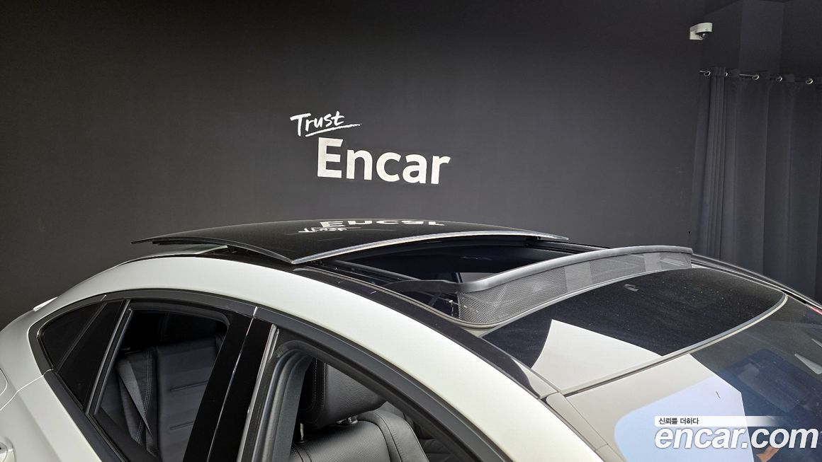 Mercedes-Benz GLE-Class 2023