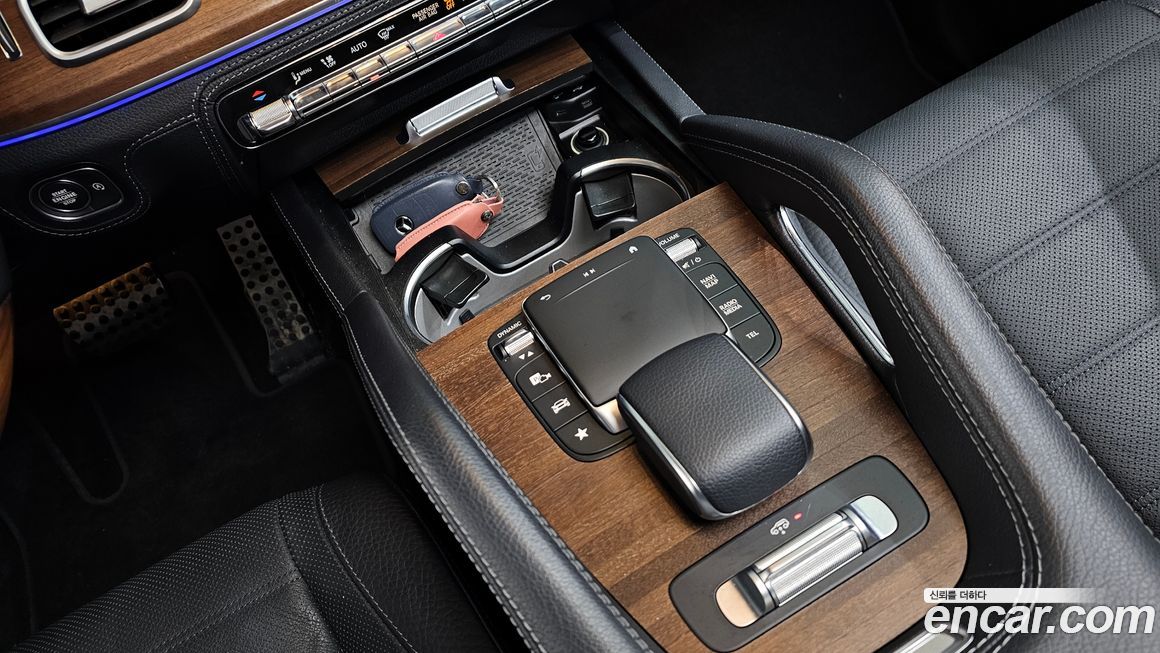 Mercedes-Benz GLS-Class 2021