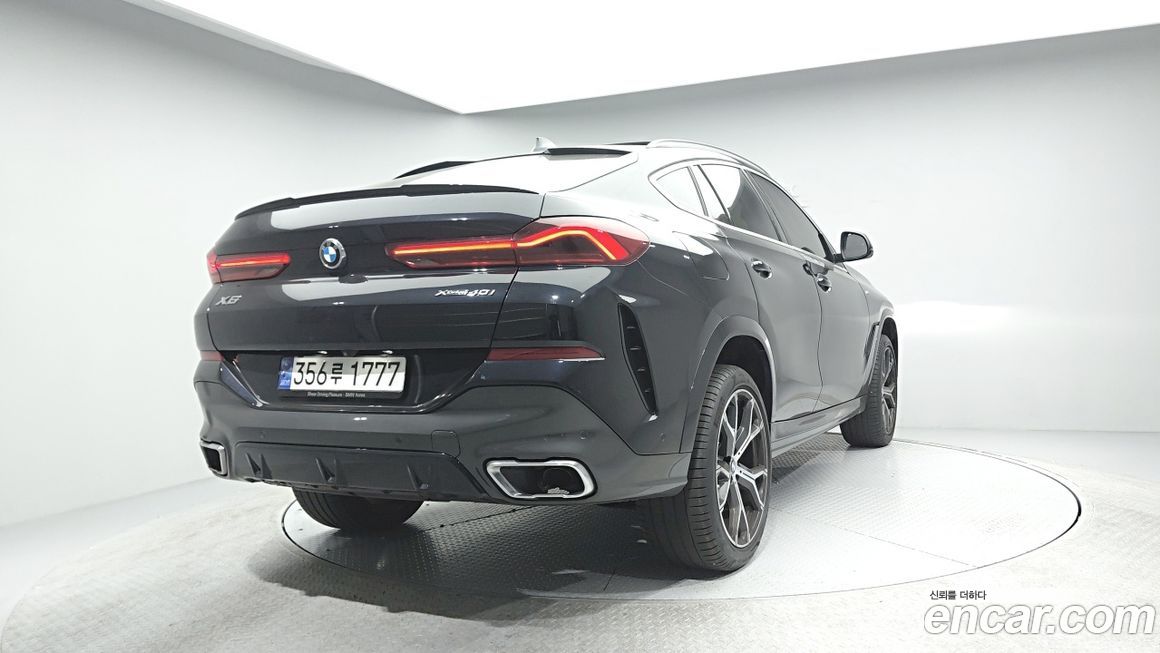 BMW X6 2022
