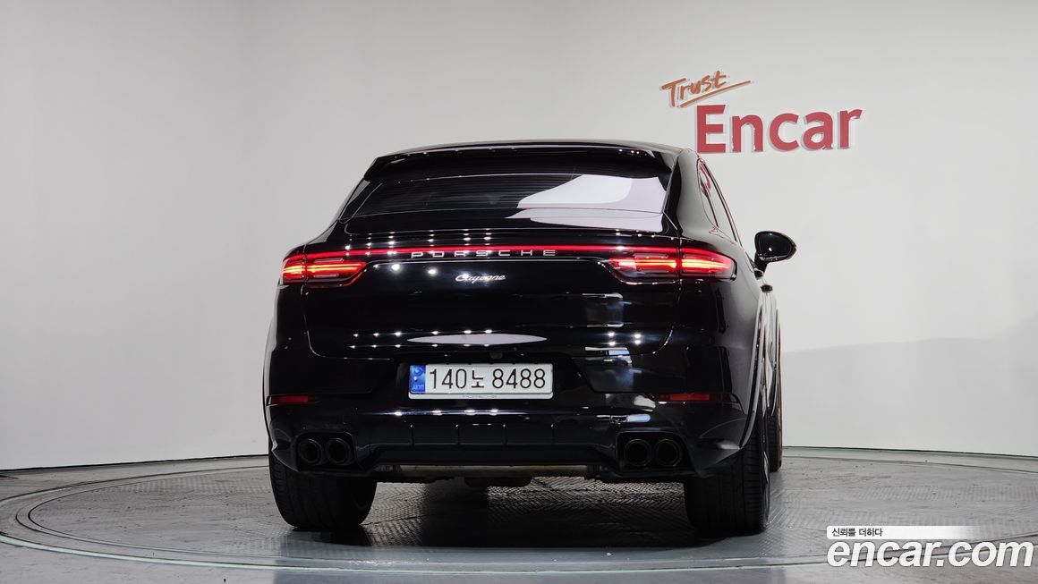 Porsche Cayenne 2023