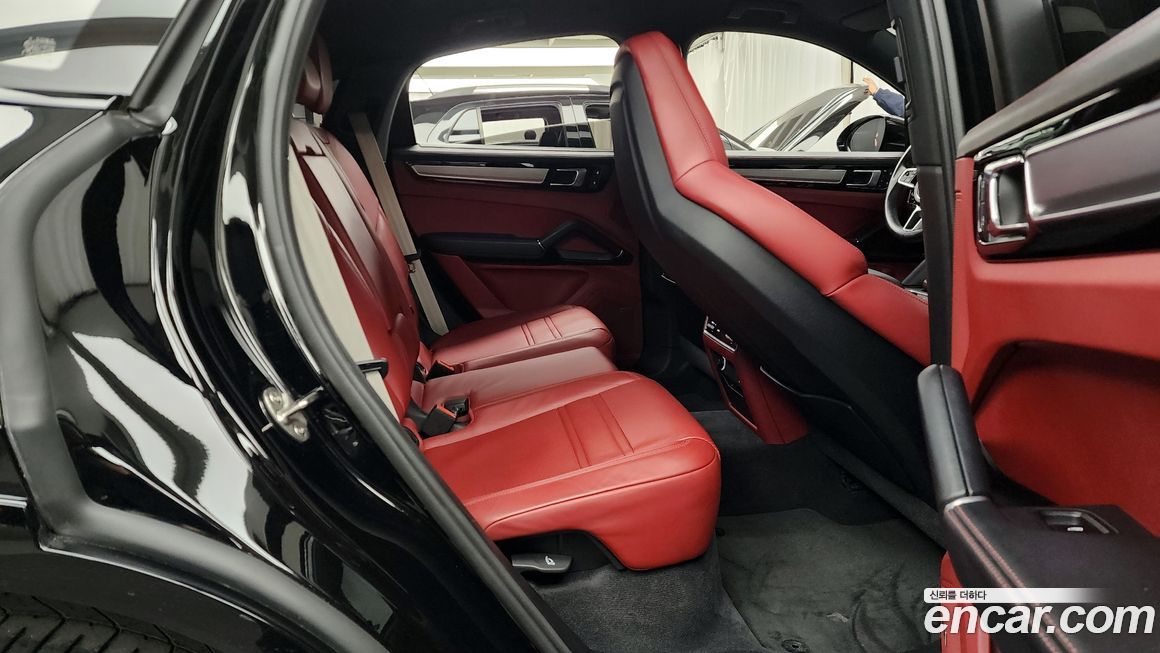 Porsche Cayenne 2023